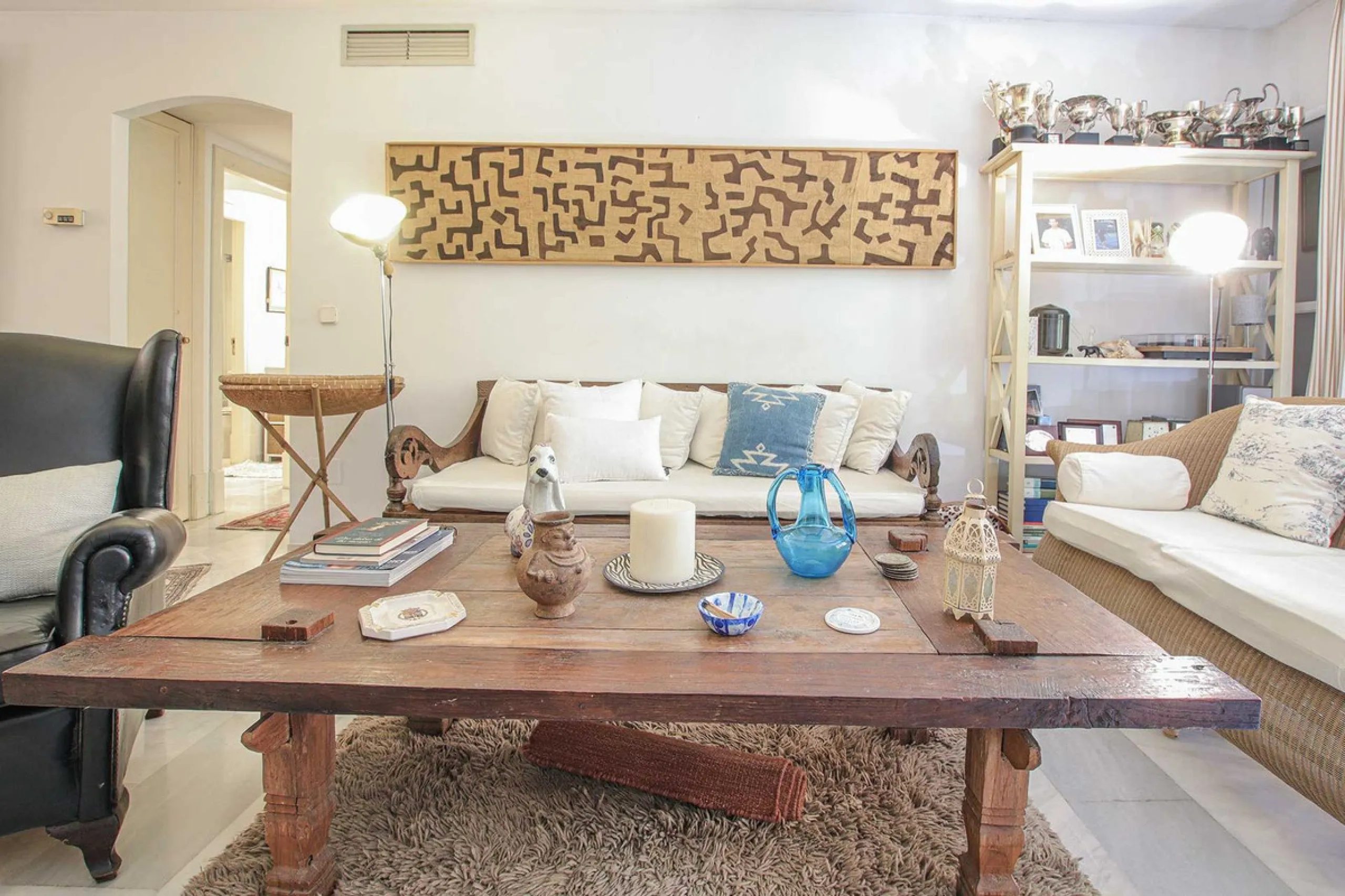 LUXURIOUS 2-BEDROOM APARTMENT FOR SALE ON MARBELLA'S GOLDEN MILE