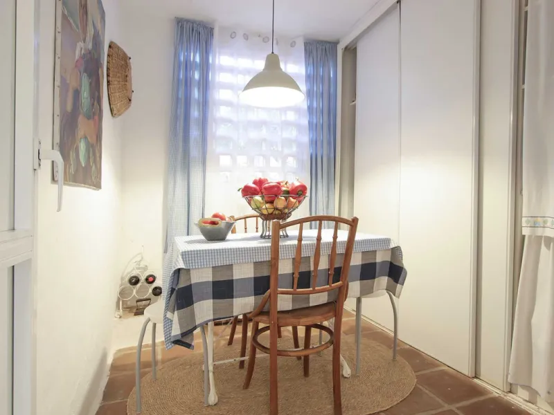 LUXURIOUS 2-BEDROOM APARTMENT FOR SALE ON MARBELLA'S GOLDEN MILE