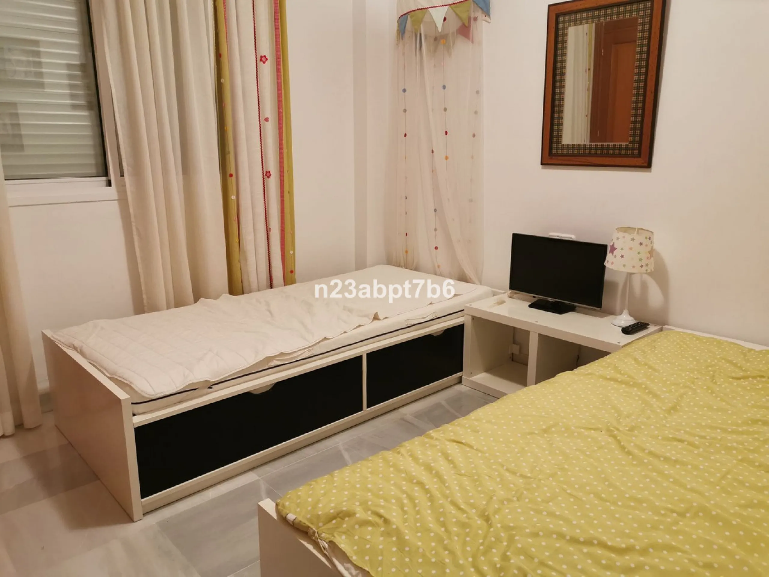 Great opportunity for INVESTMENT seekers to purchase an apartment with three bedrooms and two bathrooms, en-suite in the Master bedroom, in the central area of the Marbella's Golf Valley, Nueva Andalucia.