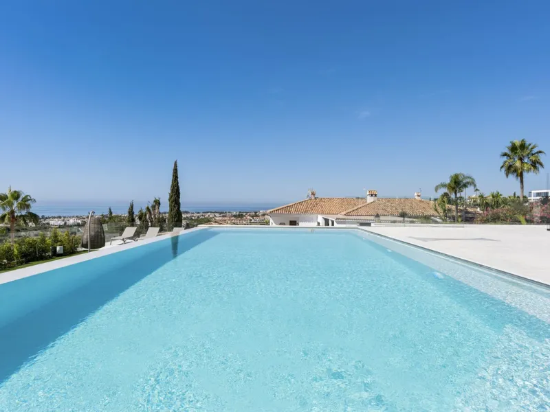 Discover an Astonishing and Unique Villa in El Paraíso Alto! Experience Luxury Like Never Before