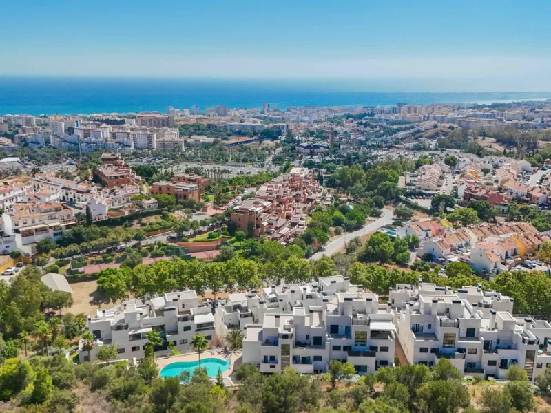 Apartment - Penthouse Duplex в продаже в Marbella, Málaga. В доме 4 спален и 3 ванных комнат. Площадь дома 139 м²