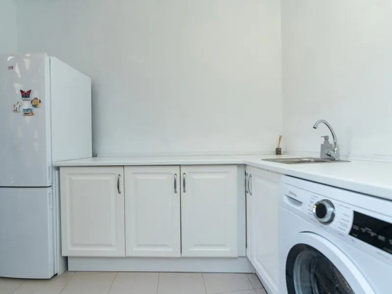 Apartment - Ground Floor Apartment в продаже в Marbella, Málaga. В доме 3 спален и 2 ванных комнат. Площадь дома 155 м²