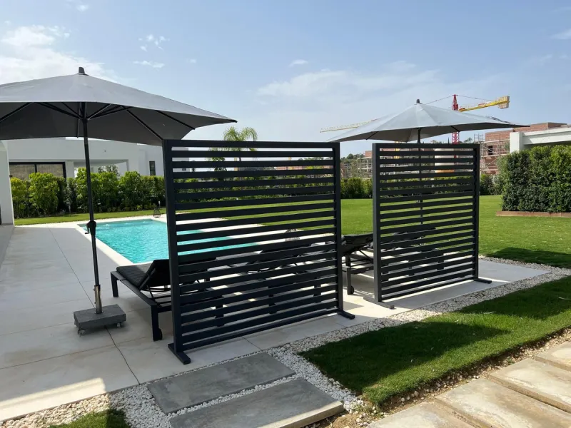 Beautiful detached villa located on the first line of La Cala's very popular golf courses, making it an ideal choice for golf lovers.