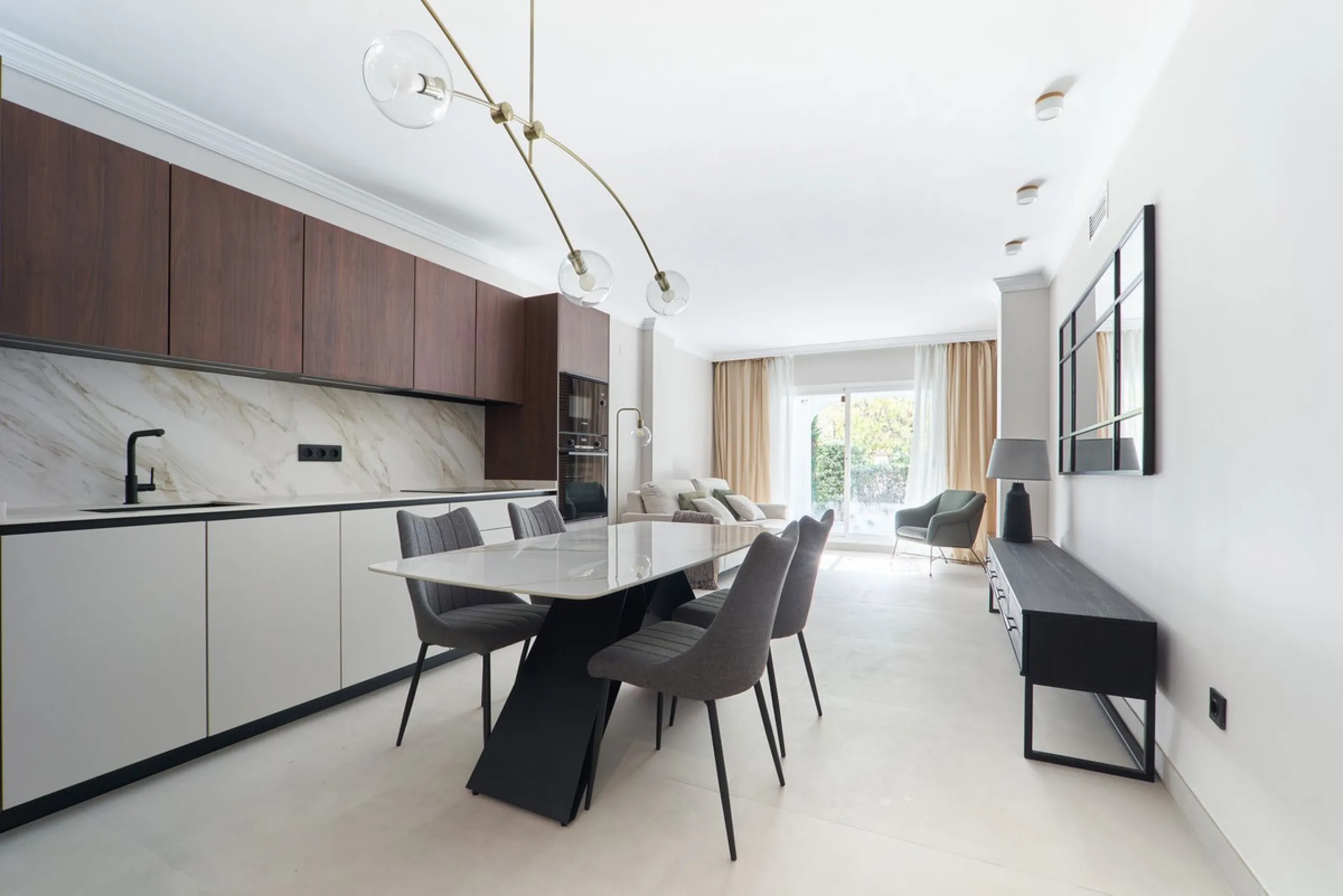Luxury apartment with 3 bedrooms in San Pedro de Alcántara
