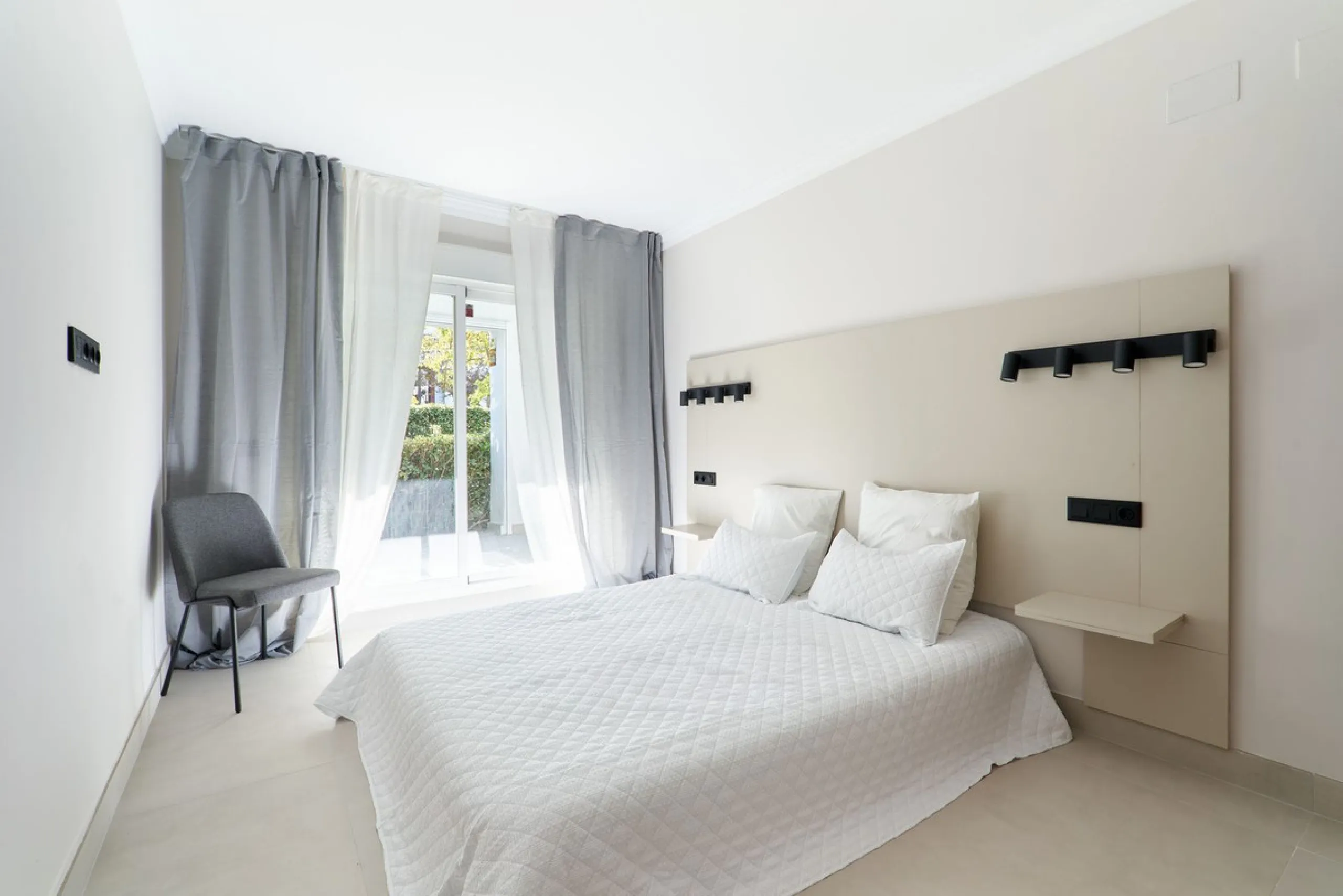 Luxury apartment with 3 bedrooms in San Pedro de Alcántara