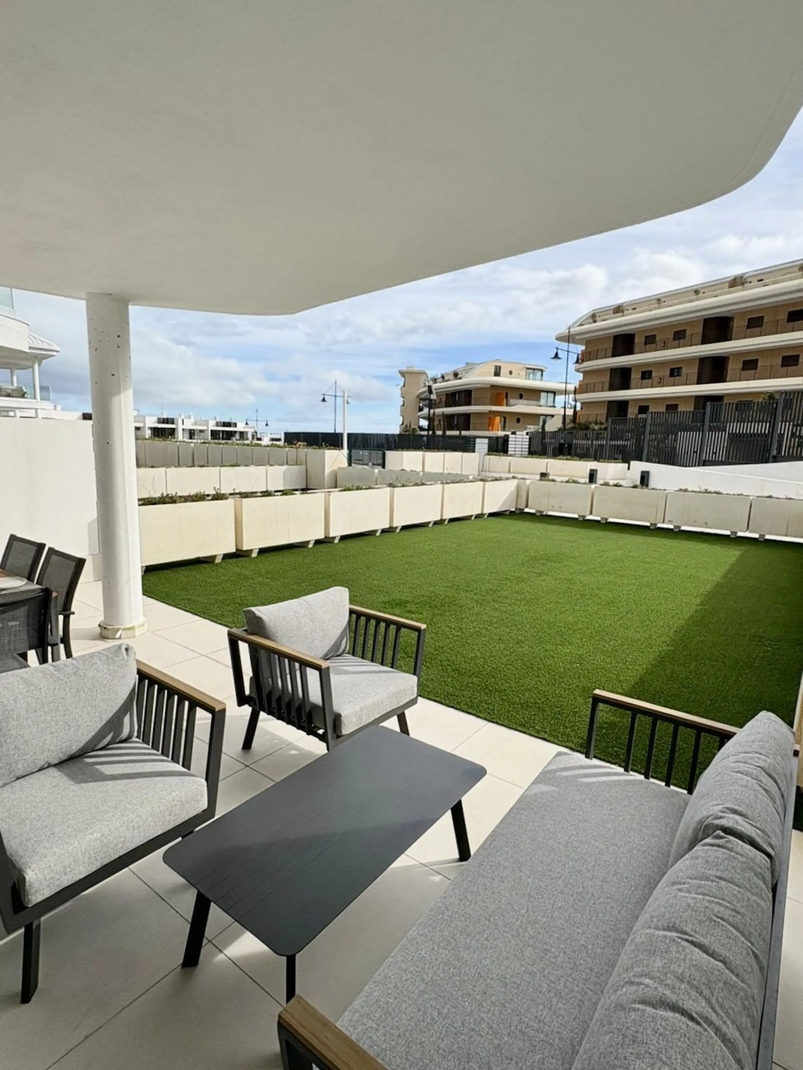 Brand new apartment in El Higueron.
