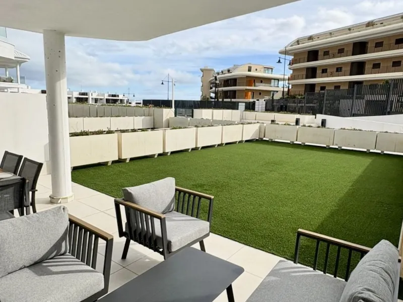 Brand new apartment in El Higueron.