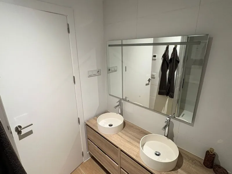 Brand new apartment in El Higueron.