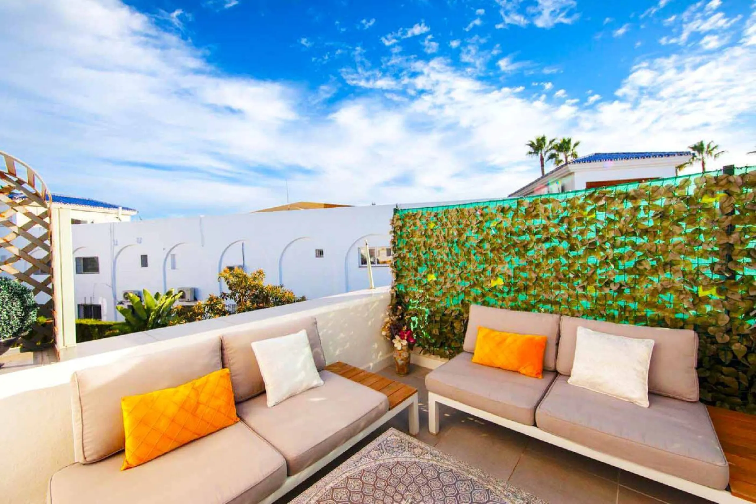 TOWNHOUSE FOR SALE IN ATALAYA | ESTEPONA