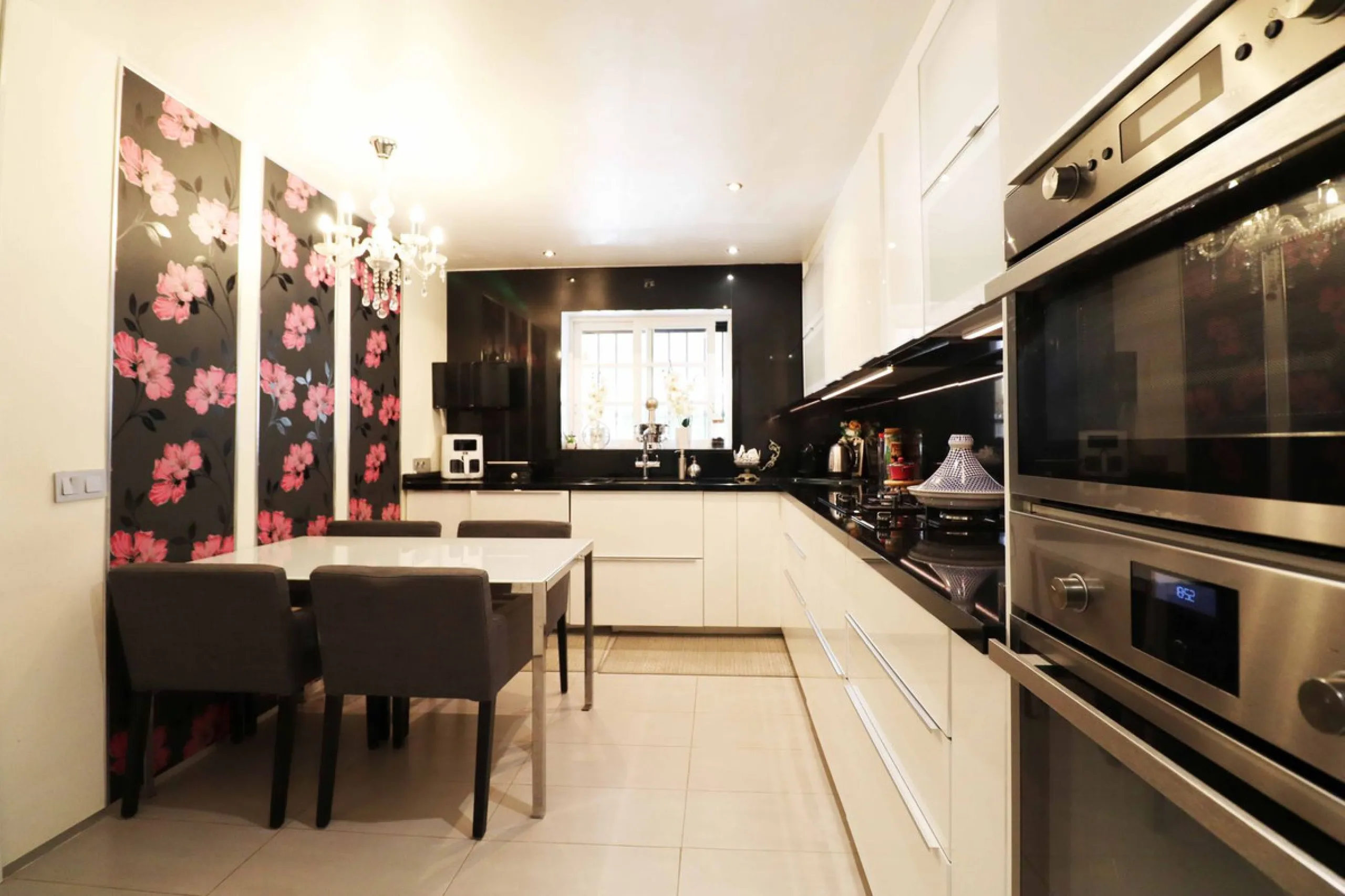 TOWNHOUSE FOR SALE IN ATALAYA | ESTEPONA