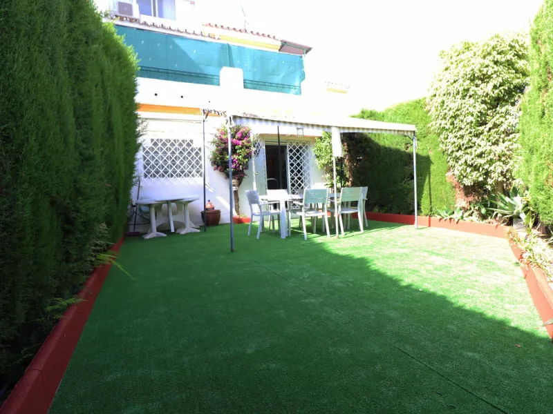 TOWNHOUSE FOR SALE IN ATALAYA | ESTEPONA