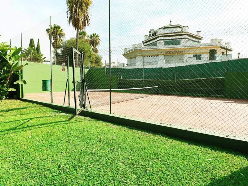 TOWNHOUSE FOR SALE IN ATALAYA | ESTEPONA