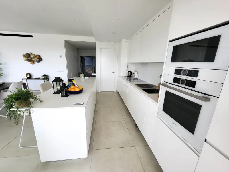 Experience the "Wow" Factor. From the moment you step into this luxurious 3-bedroom apartment, you are greeted by an immediate sense of openness, sophistication, and tranquility. The seamless blend of spacious design and natural light creates a "wow" fact