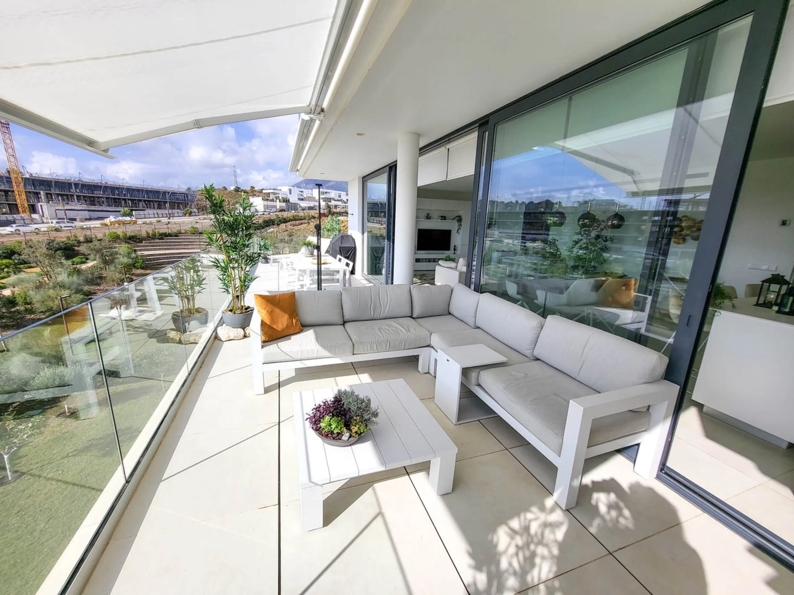 Experience the "Wow" Factor. From the moment you step into this luxurious 3-bedroom apartment, you are greeted by an immediate sense of openness, sophistication, and tranquility. The seamless blend of spacious design and natural light creates a "wow" fact