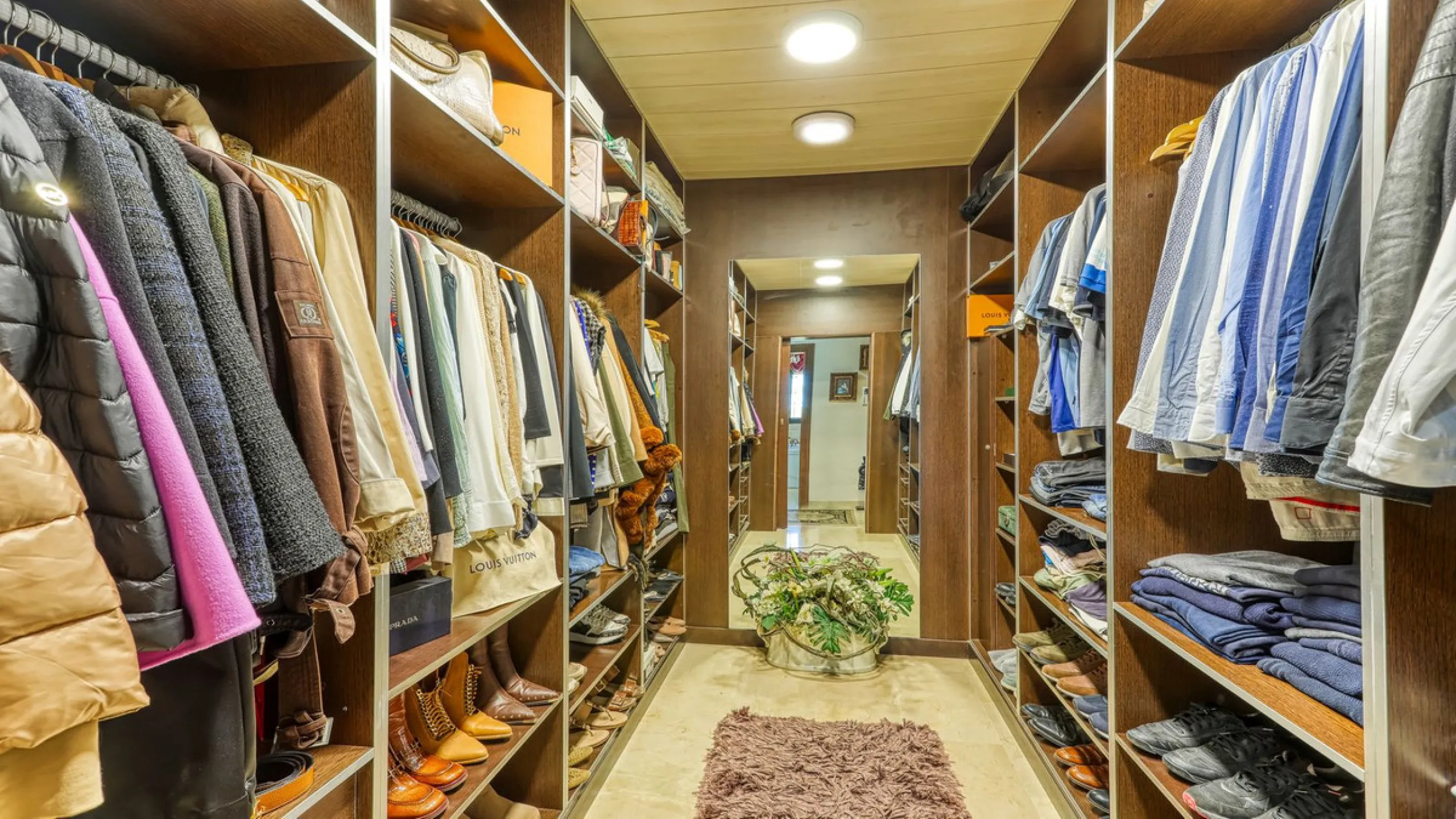 House - Finca - Cortijo в продаже в Alhaurín de la Torre, Málaga. В доме 8 спален и 6 ванных комнат. Площадь дома 659 м². Площадь участка 4613 м²