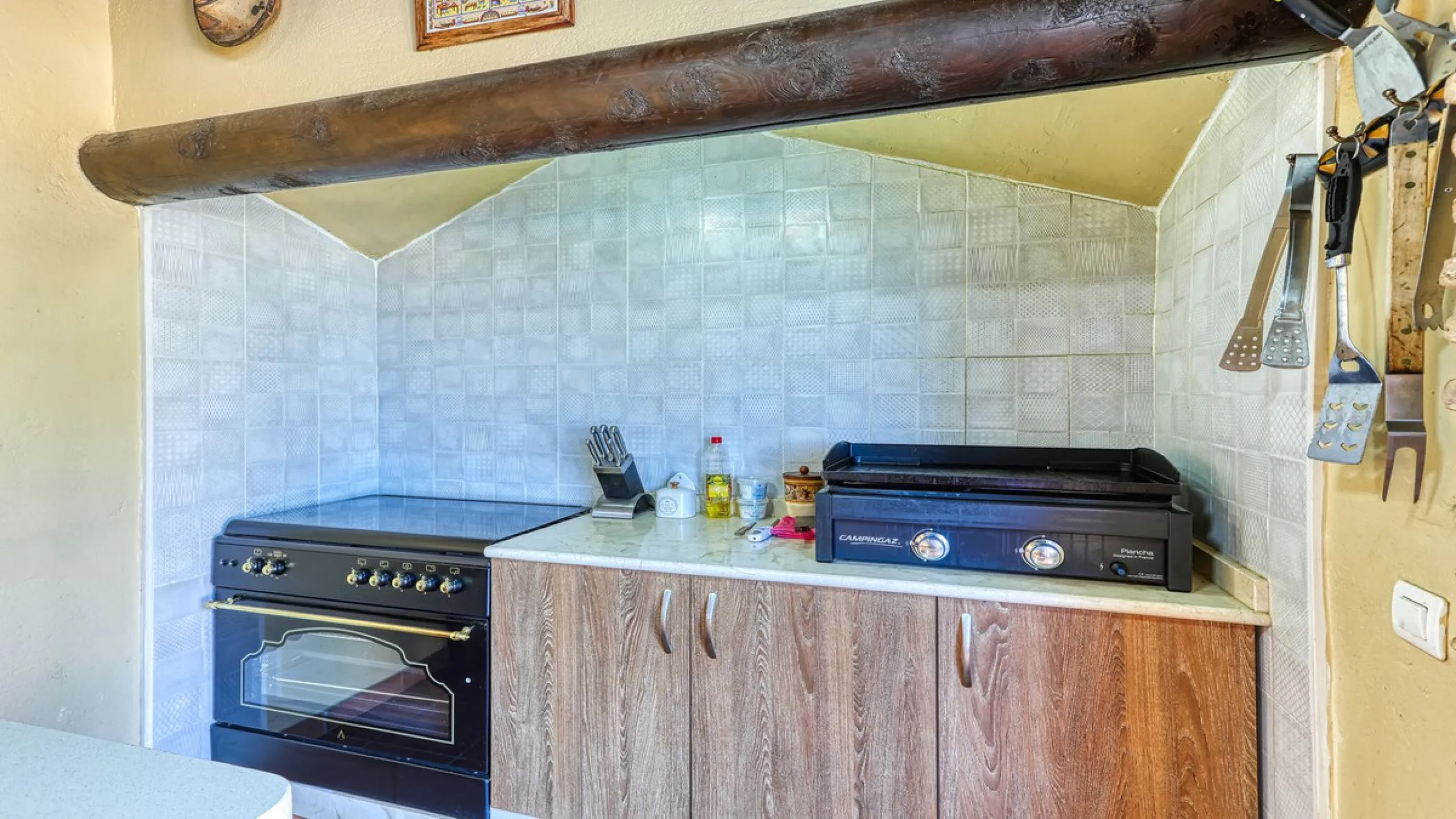 House - Finca - Cortijo в продаже в Alhaurín de la Torre, Málaga. В доме 8 спален и 6 ванных комнат. Площадь дома 659 м². Площадь участка 4613 м²