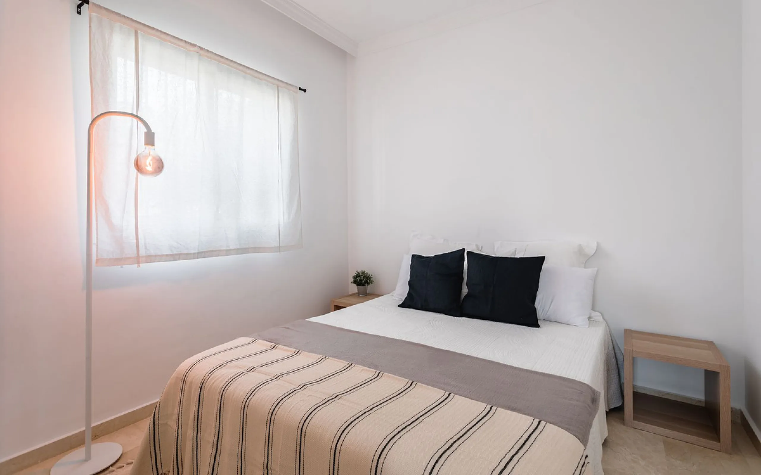 House - Townhouse в продаже в Benahavís, Málaga. В доме 4 спален и 4 ванных комнат. Площадь дома 283 м²