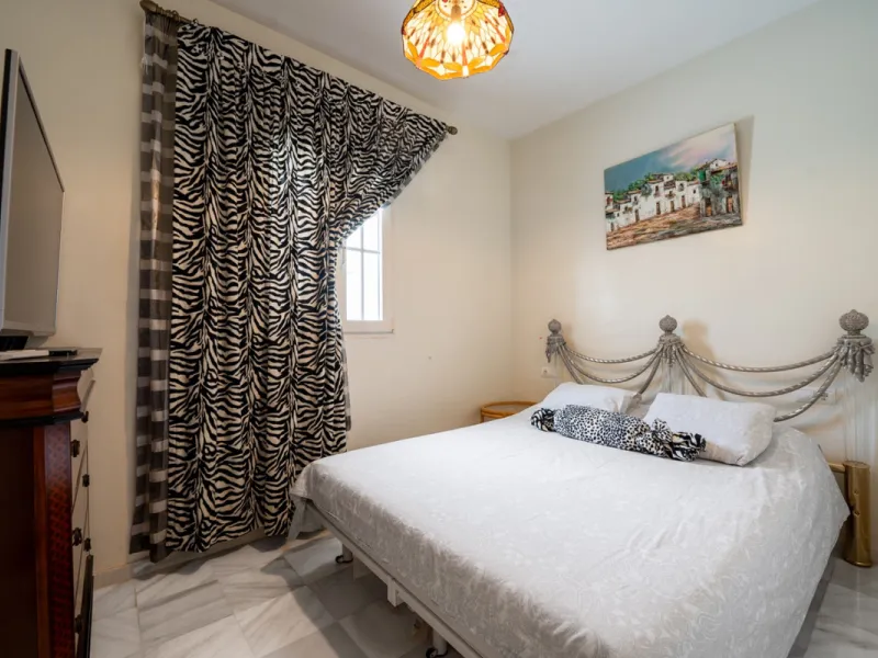 House - Finca - Cortijo в продаже в Pizarra, Málaga. В доме 4 спален и 3 ванных комнат. Площадь дома 589 м². Площадь участка 136151 м²