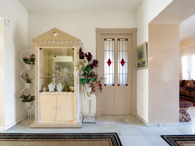 House - Finca - Cortijo в продаже в Pizarra, Málaga. В доме 4 спален и 3 ванных комнат. Площадь дома 589 м². Площадь участка 136151 м²