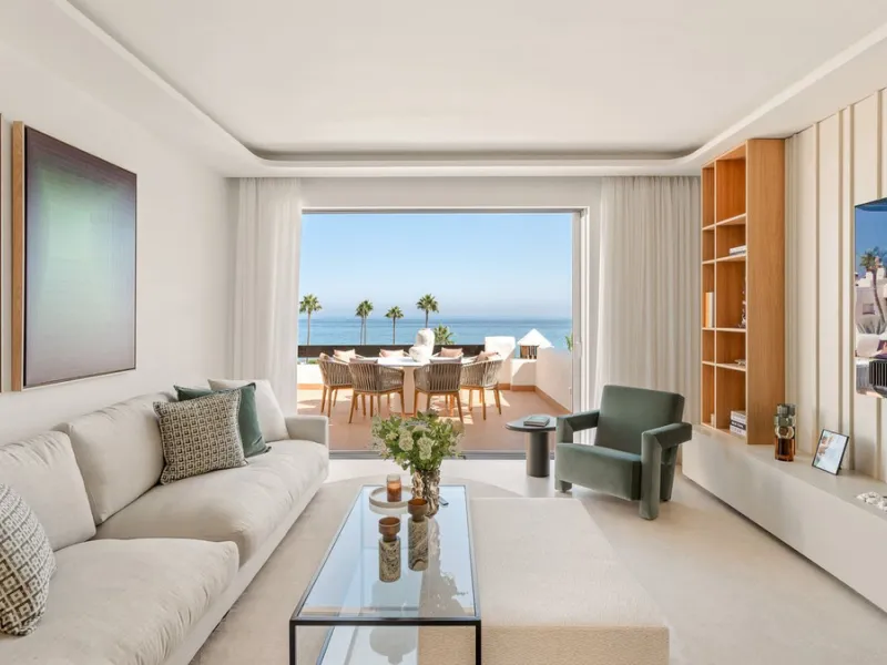 Stunning Beachfront Penthouse located on the New Golden Mile, Estepona