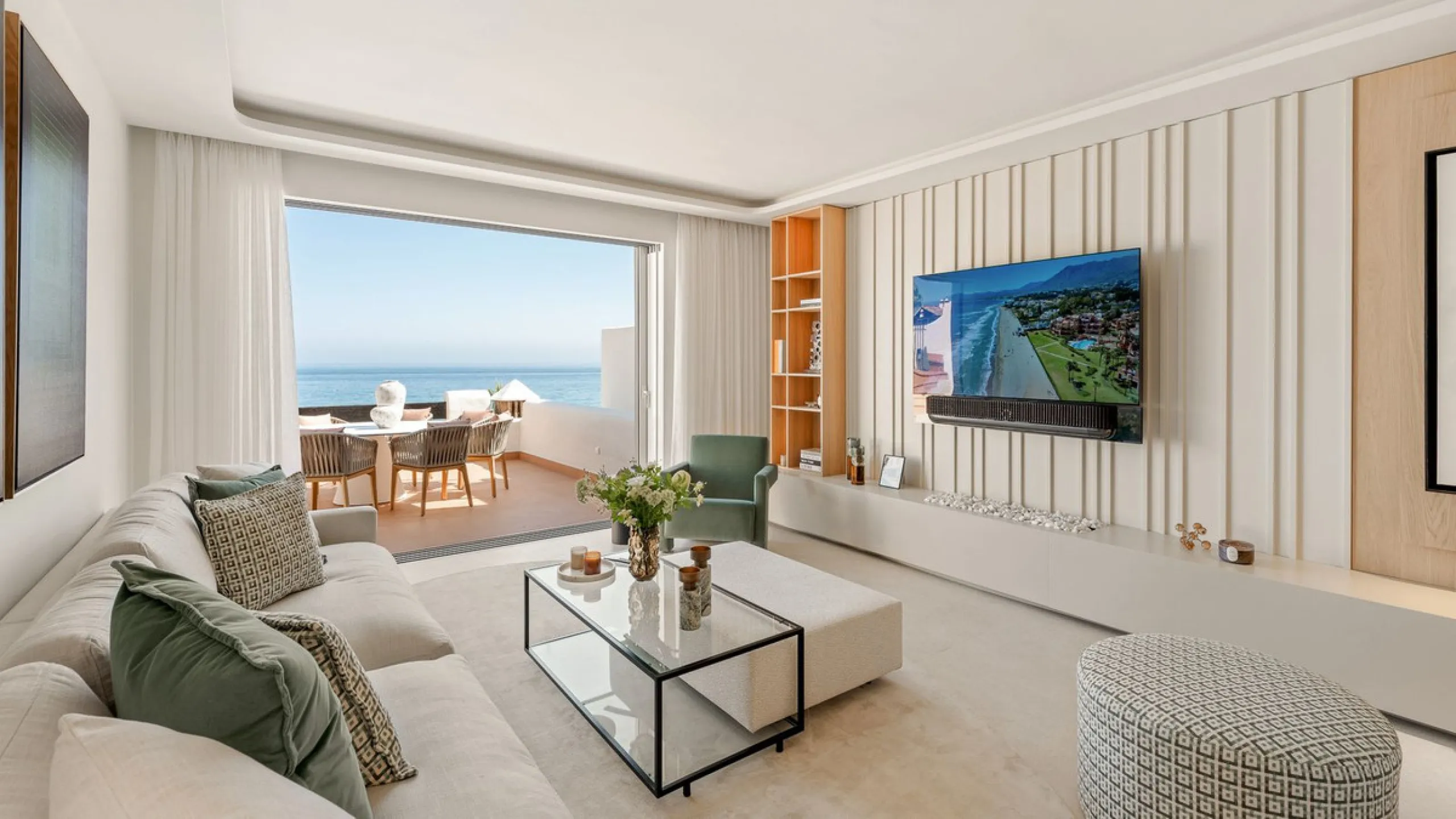 Stunning Beachfront Penthouse located on the New Golden Mile, Estepona