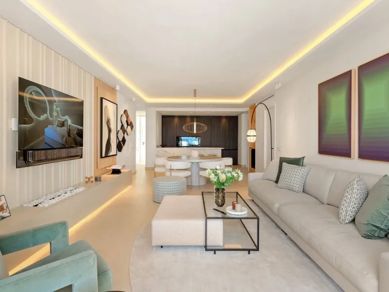 Stunning Beachfront Penthouse located on the New Golden Mile, Estepona