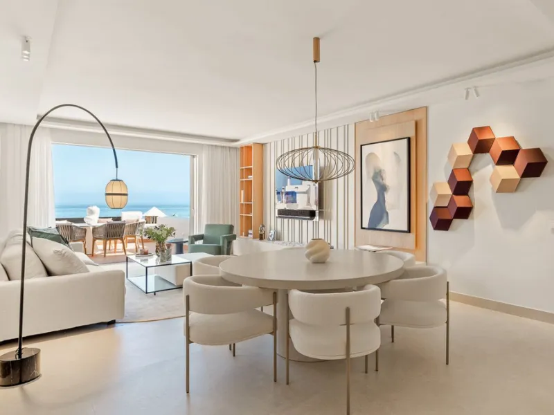 Stunning Beachfront Penthouse located on the New Golden Mile, Estepona