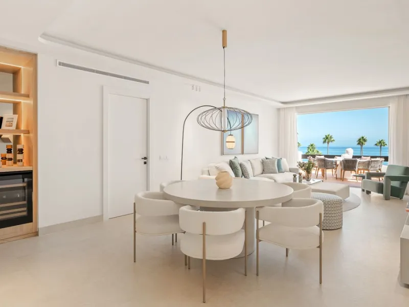 Stunning Beachfront Penthouse located on the New Golden Mile, Estepona