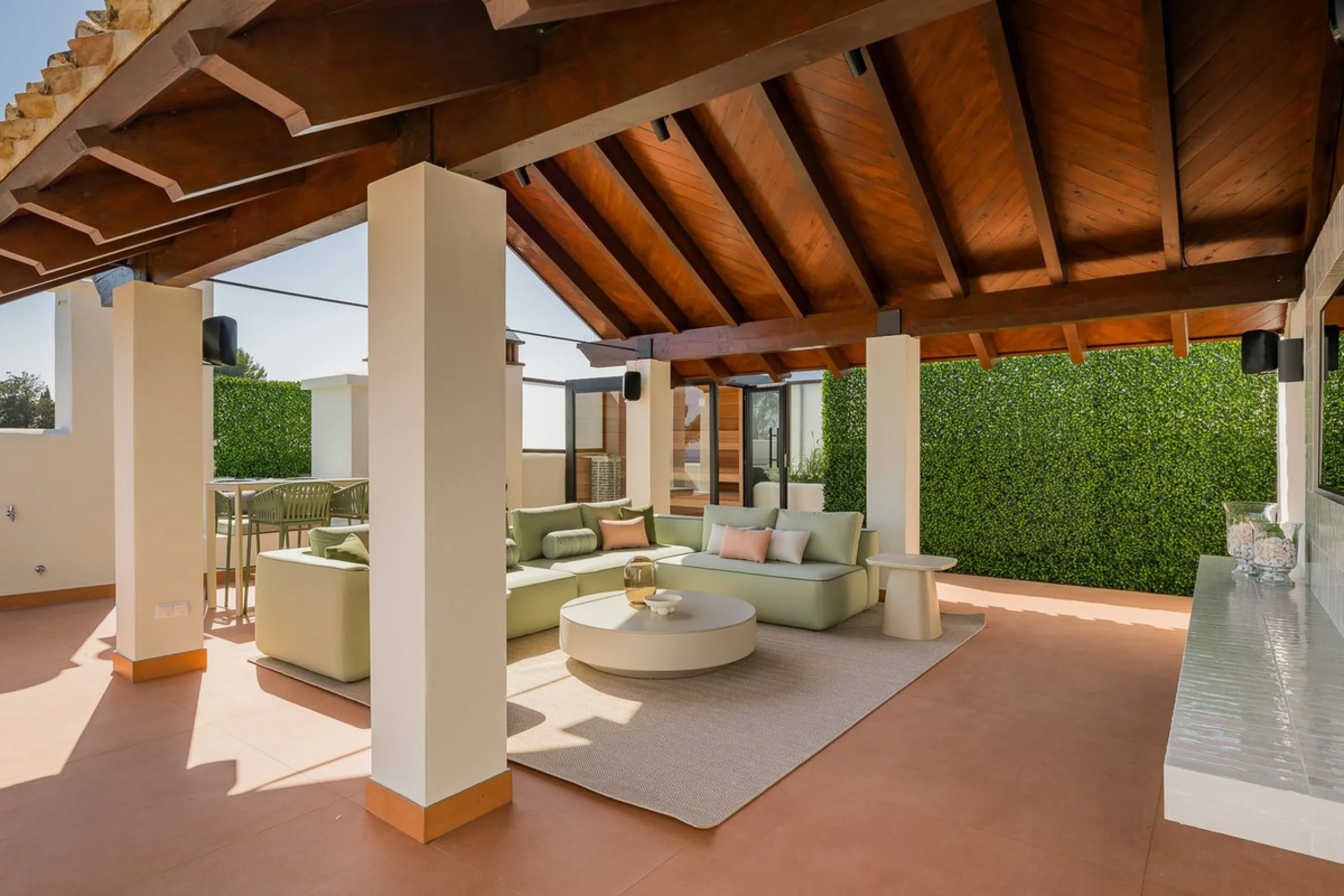 Stunning Beachfront Penthouse located on the New Golden Mile, Estepona