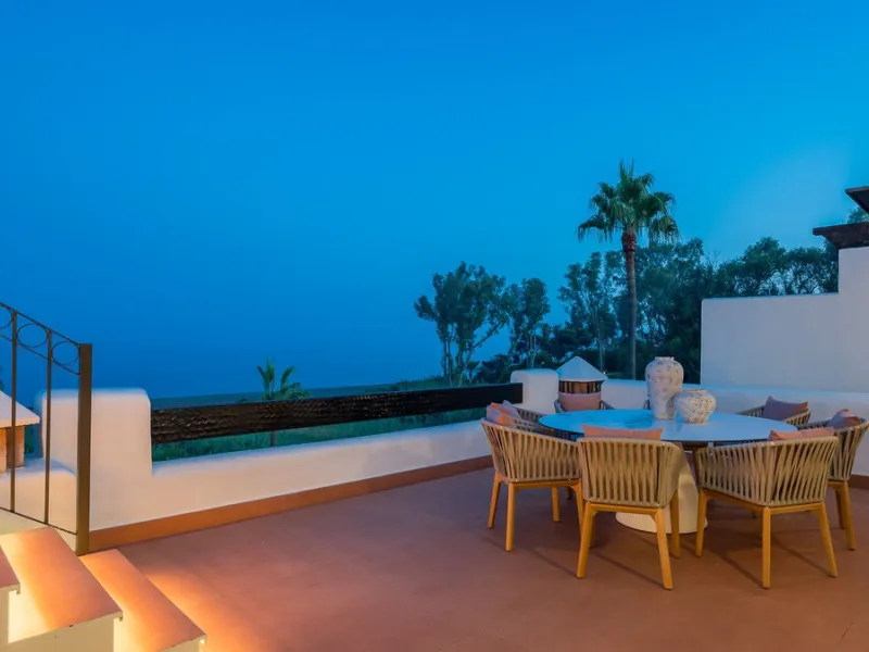 Stunning Beachfront Penthouse located on the New Golden Mile, Estepona