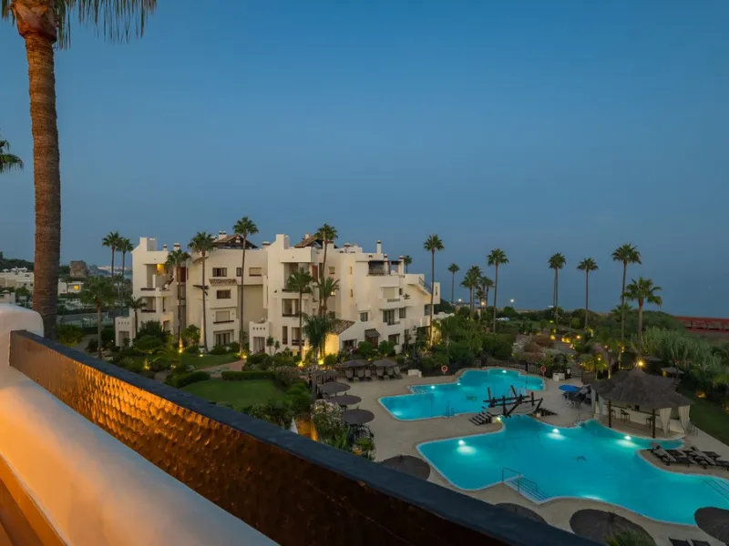 Stunning Beachfront Penthouse located on the New Golden Mile, Estepona