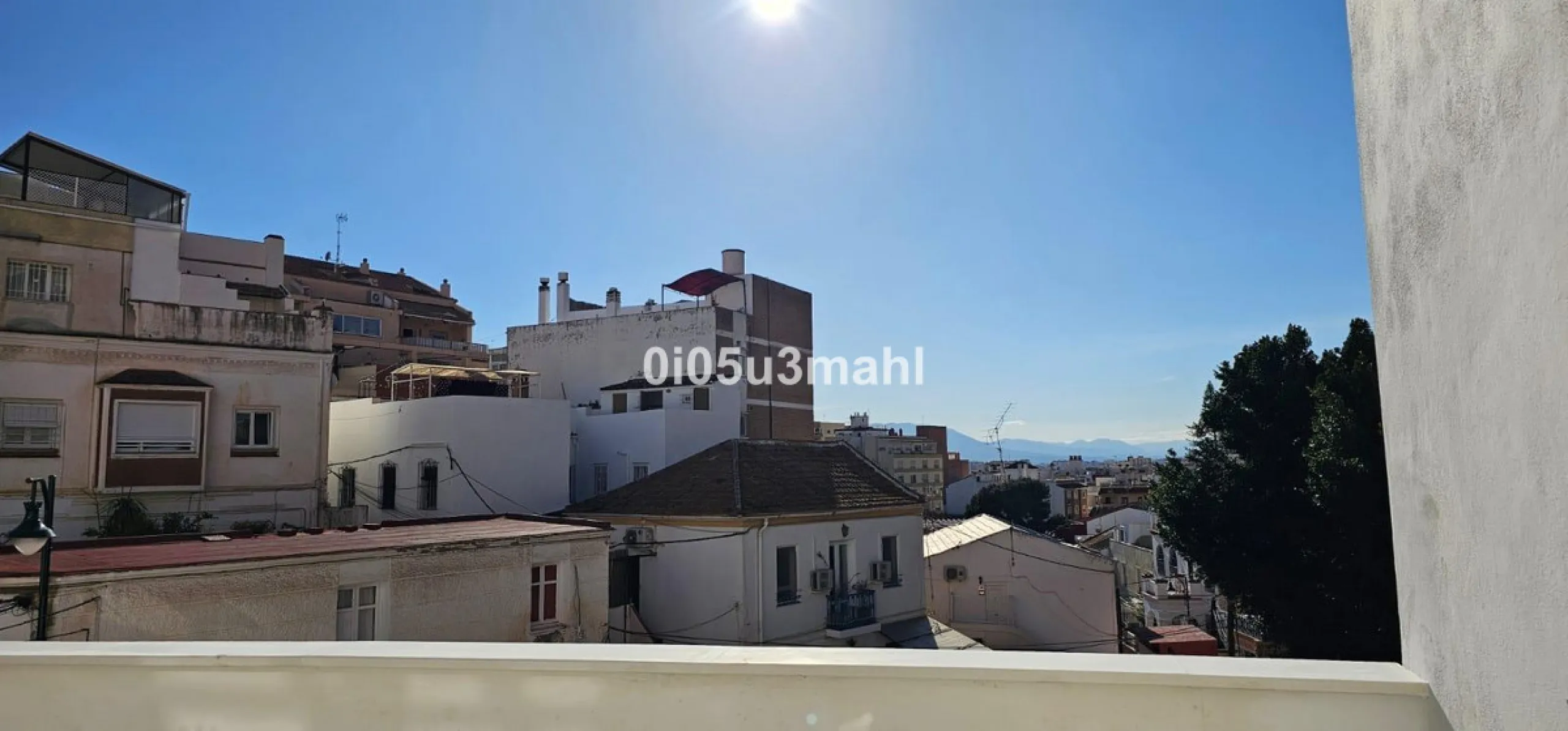 Spectacular brand-new home for sale. It is designed to meet different needs: either as a primary residence,tourist rental housing, an office, or a co-living house. It has four suites with separate bathrooms. A large living-dining room with a separate but 