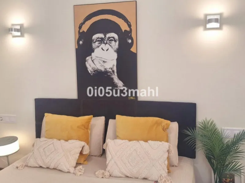 Spectacular brand-new home for sale. It is designed to meet different needs: either as a primary residence,tourist rental housing, an office, or a co-living house. It has four suites with separate bathrooms. A large living-dining room with a separate but 