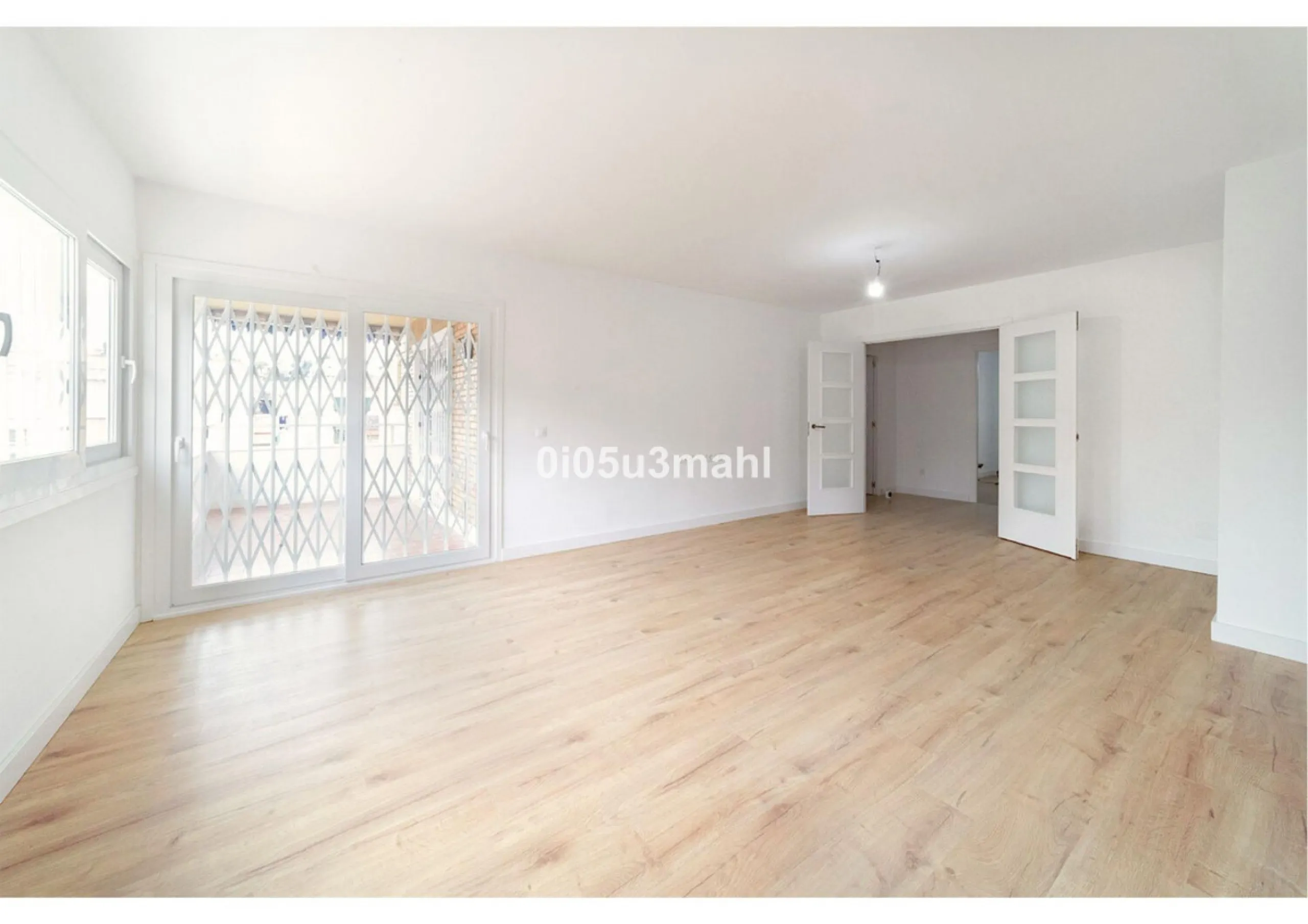 Apartment - Middle Floor Apartment в продаже в Málaga, Málaga. В доме 3 спален и 2 ванных комнат. Площадь дома 144 м²