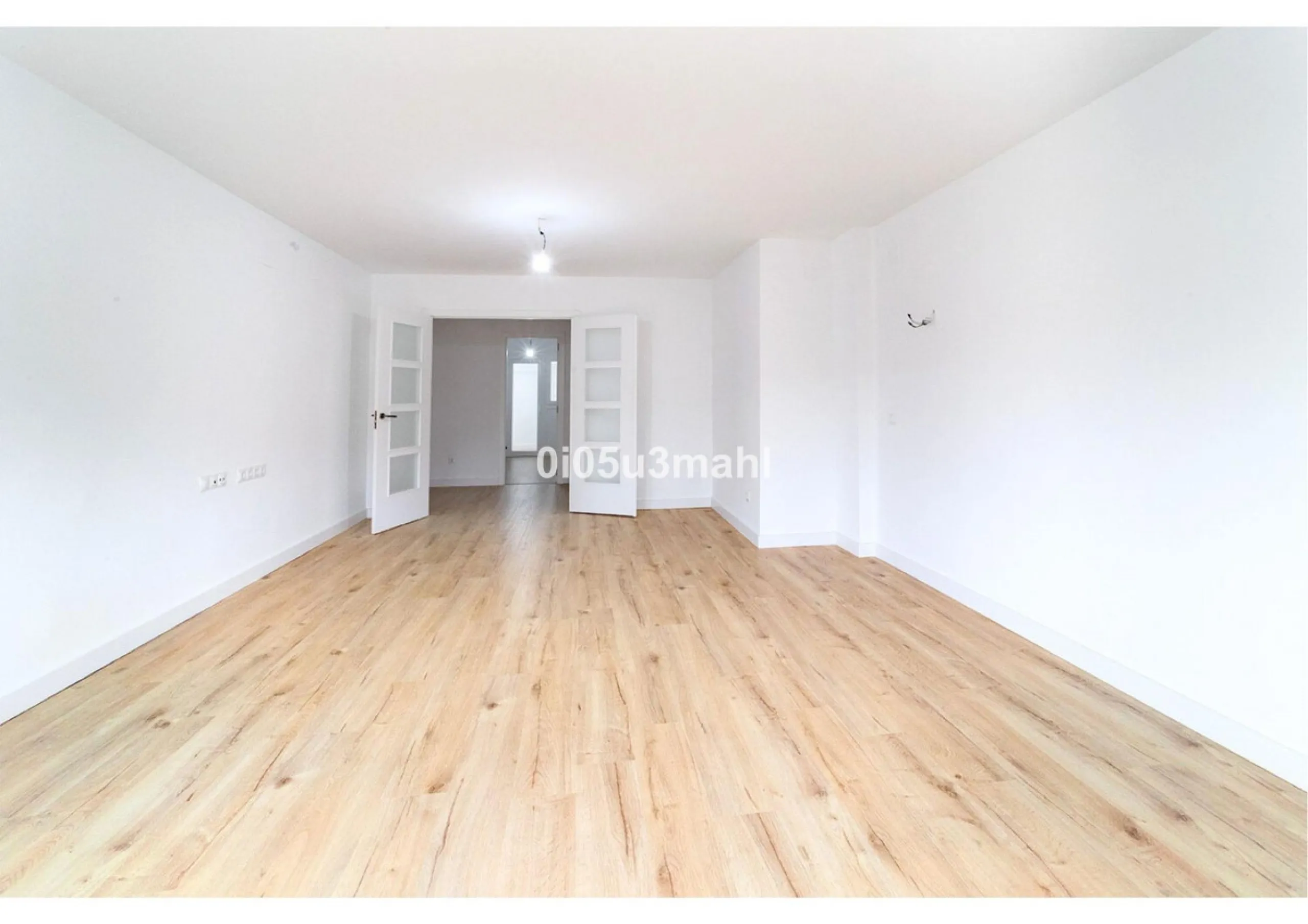 Apartment - Middle Floor Apartment в продаже в Málaga, Málaga. В доме 3 спален и 2 ванных комнат. Площадь дома 144 м²