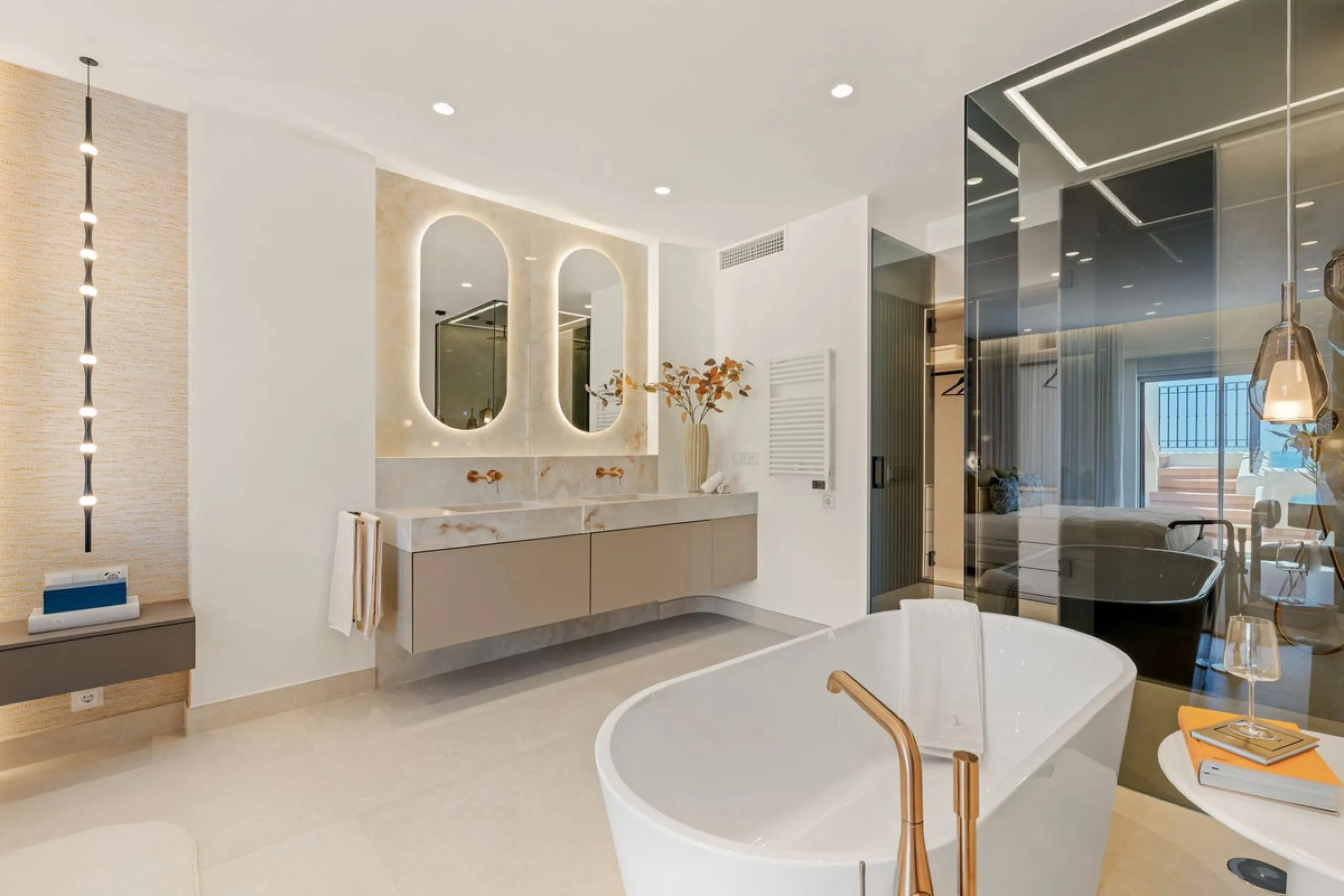 Exclusive Duplex Penthouse with Spectacular Sea Views in Estepona's New Golden Mile