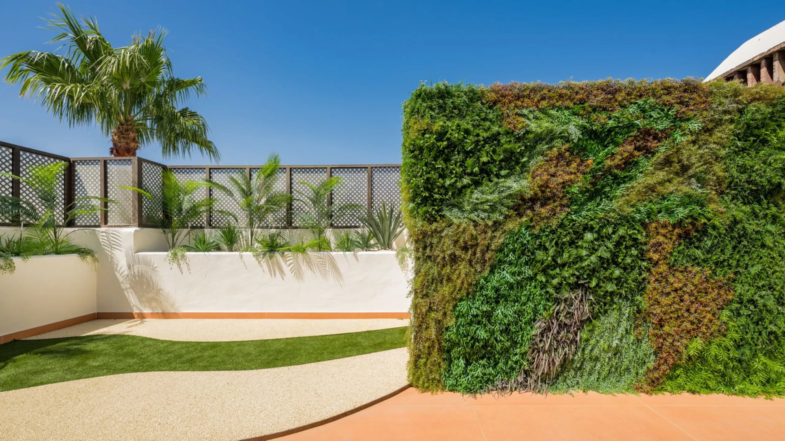 Exclusive Duplex Penthouse with Spectacular Sea Views in Estepona's New Golden Mile