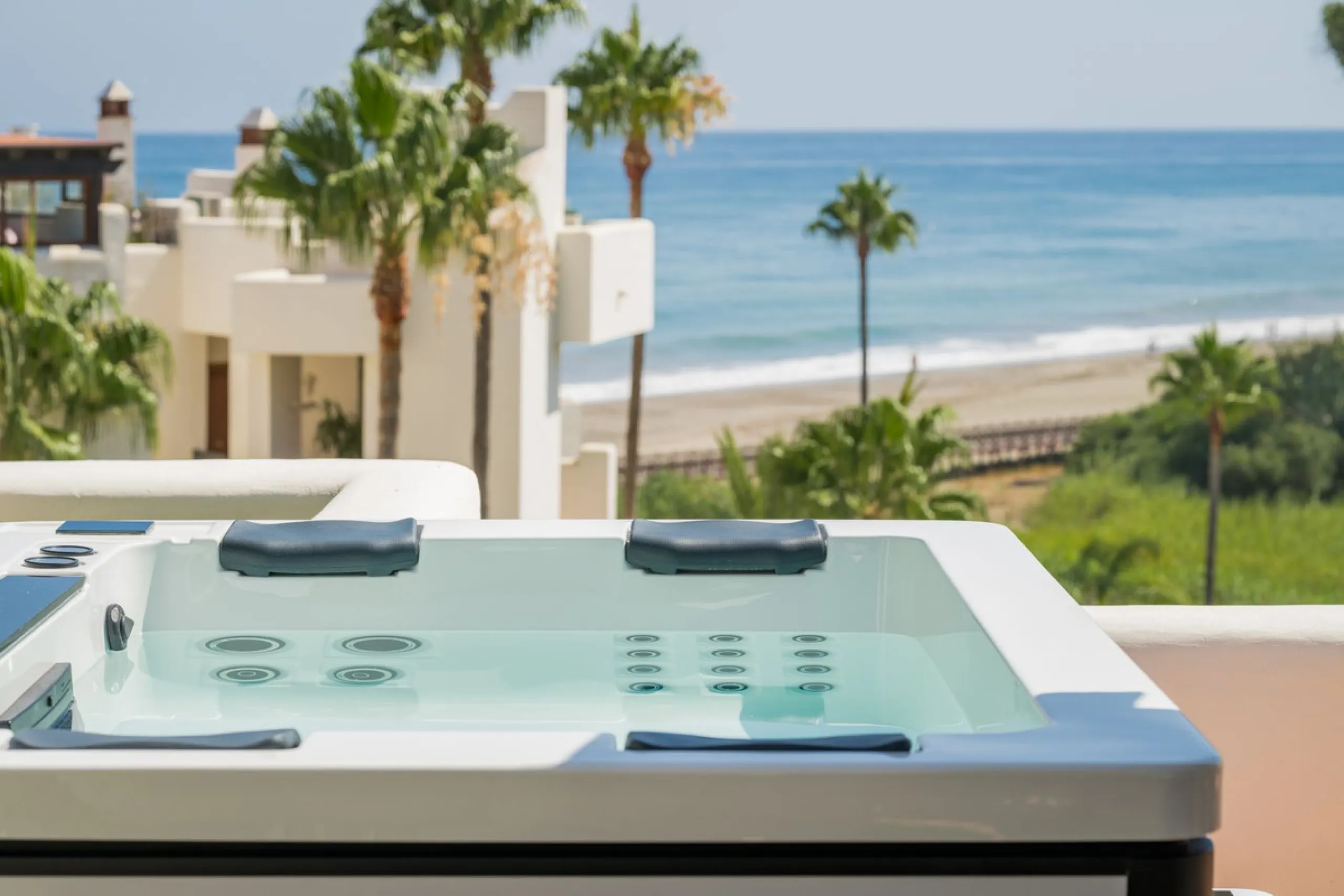 Exclusive Duplex Penthouse with Spectacular Sea Views in Estepona's New Golden Mile