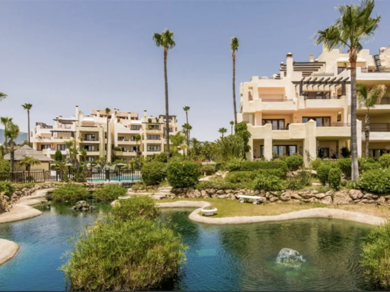 Exclusive Duplex Penthouse with Spectacular Sea Views in Estepona's New Golden Mile