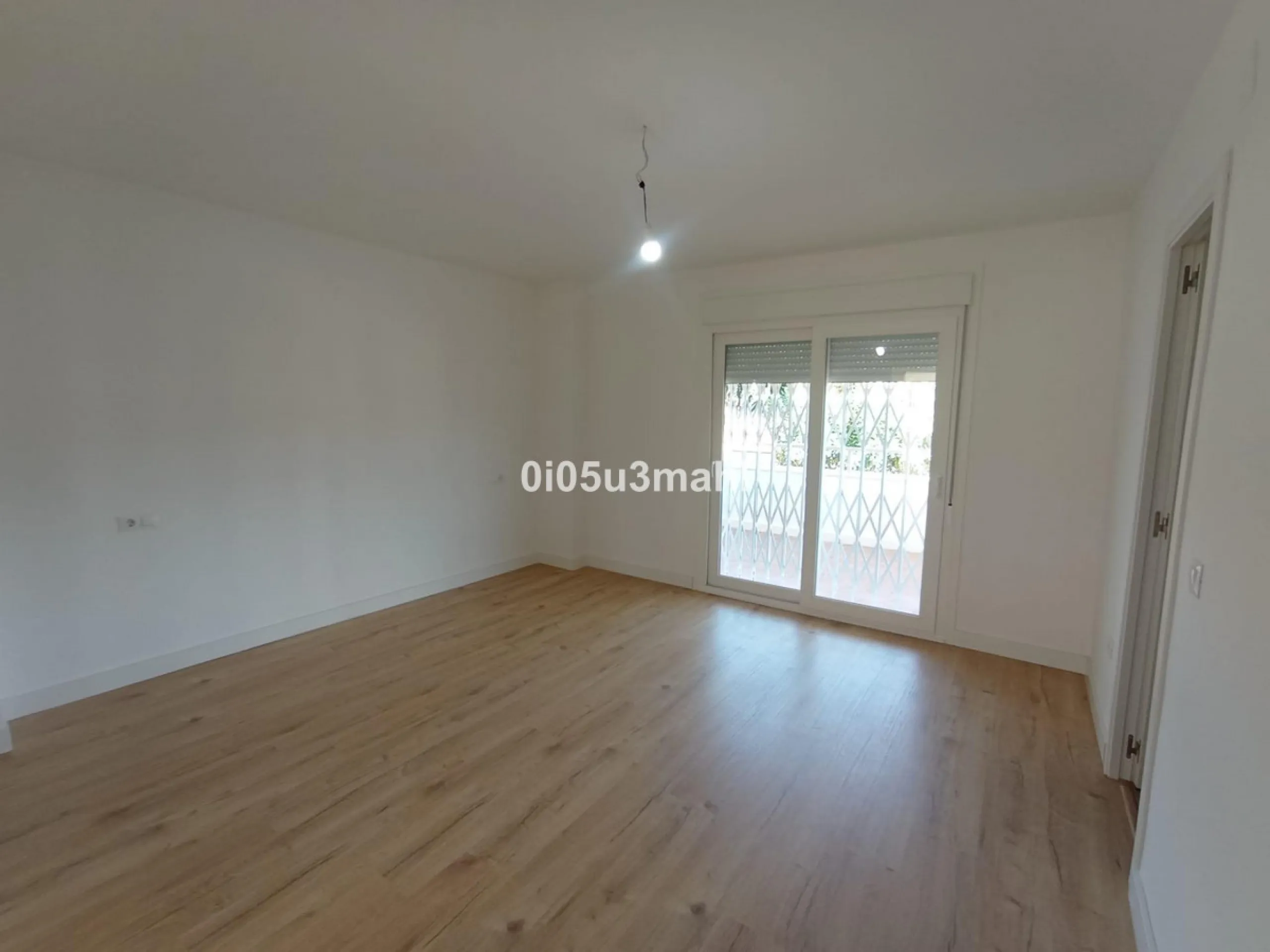 Apartment - Middle Floor Apartment в продаже в Málaga, Málaga. В доме 3 спален и 2 ванных комнат. Площадь дома 144 м²