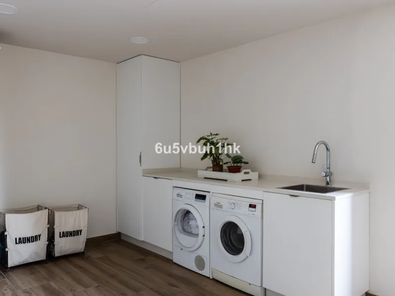 Exquisite modern villa, a newly built family home that perfectly blends contemporary design with comfort and convenience. Nestled in the desirable neighborhood of El Atabal, Malaga, this three-story residence offers breathtaking sea and mountain views fro