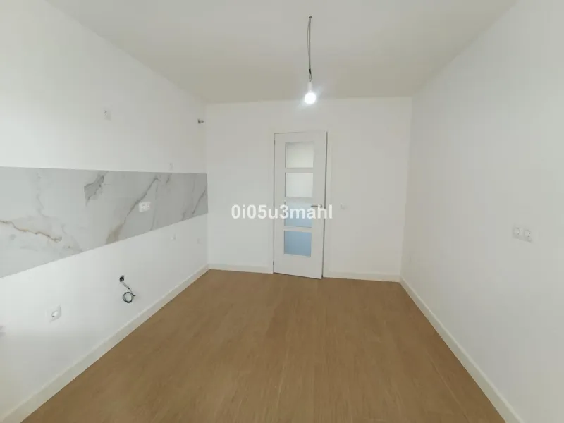 Apartment - Middle Floor Apartment в продаже в Málaga, Málaga. В доме 3 спален и 2 ванных комнат. Площадь дома 144 м²