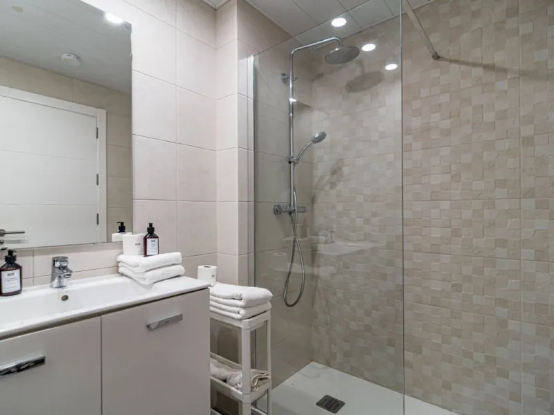 Apartment - Ground Floor Apartment в продаже в Marbella, Málaga. В доме 3 спален и 2 ванных комнат. Площадь дома 110 м²