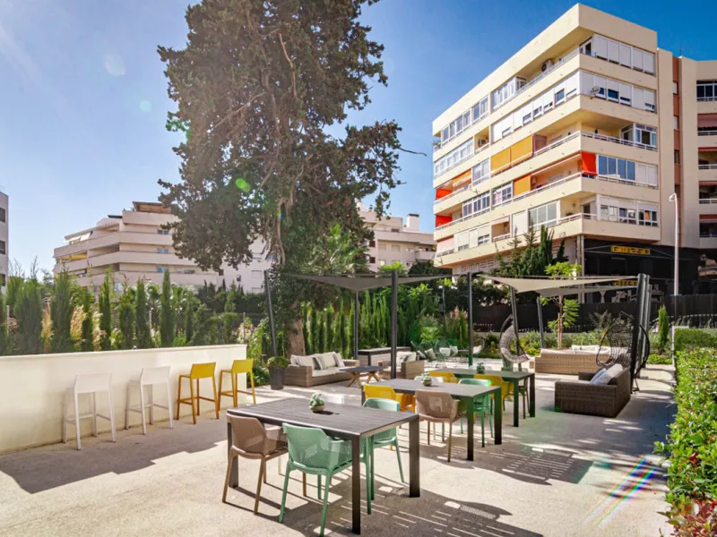 Apartment - Ground Floor Apartment в продаже в Marbella, Málaga. В доме 3 спален и 2 ванных комнат. Площадь дома 110 м²