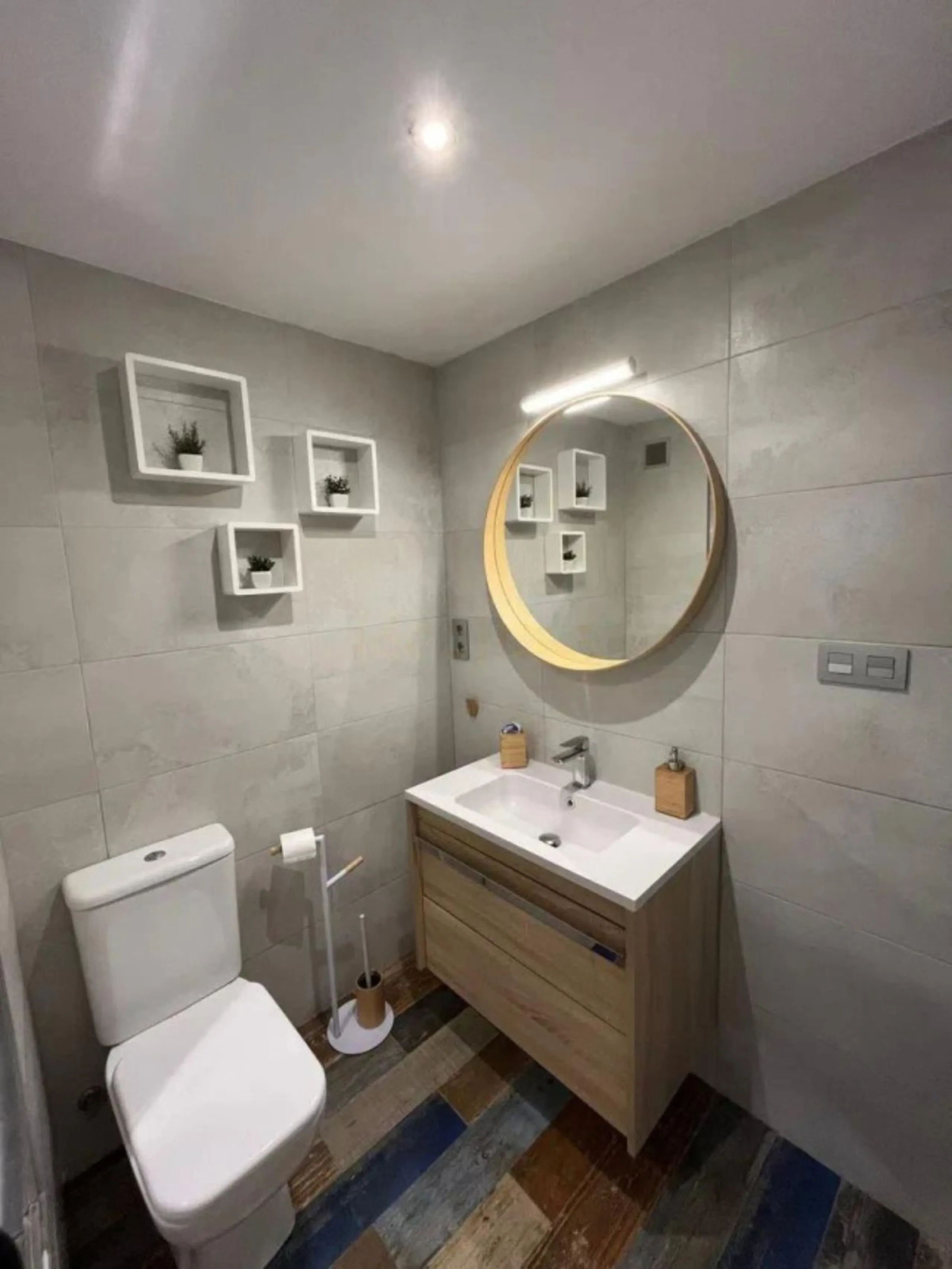 Middle Floor Apartment, Marbella, Costa del Sol.