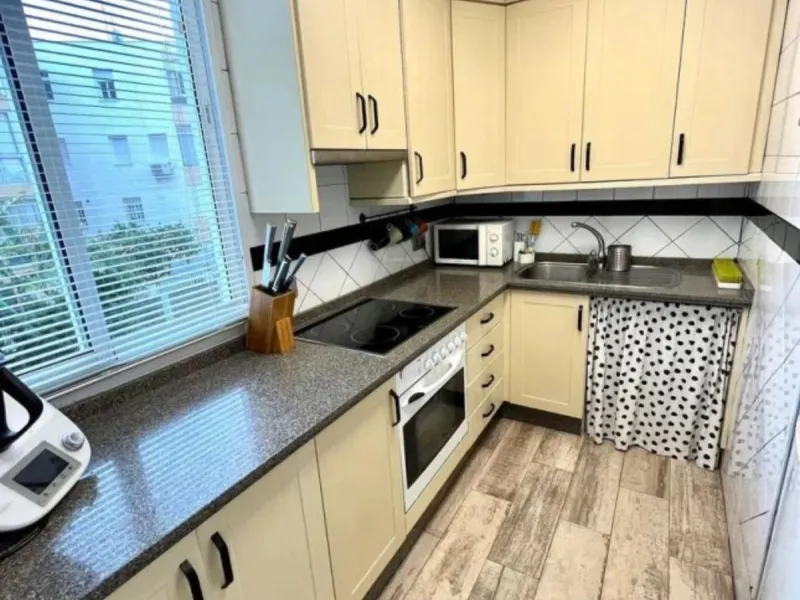 Middle Floor Apartment, Marbella, Costa del Sol.