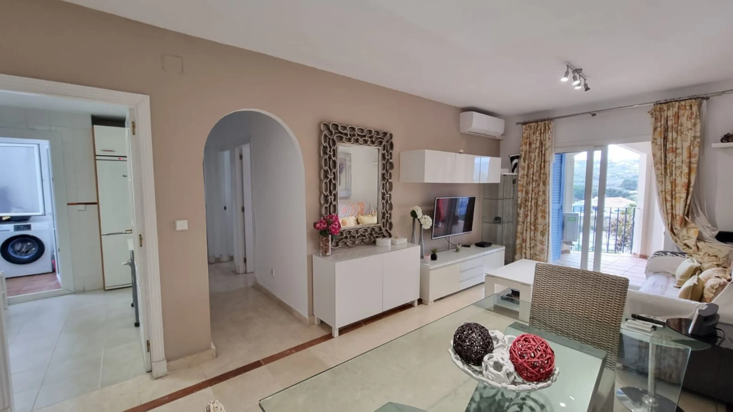 Designer beachfront apartment in San Luis de Sabinillas | Parking and storage | Premium amenities