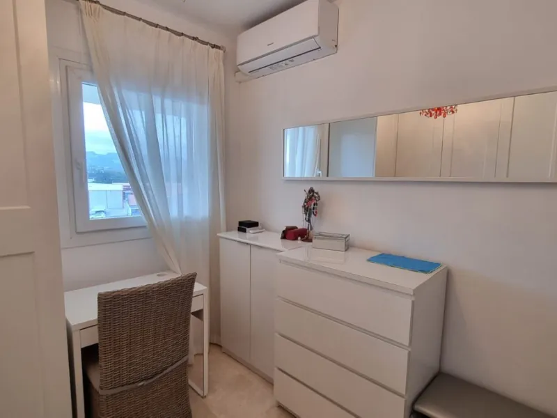 Designer beachfront apartment in San Luis de Sabinillas | Parking and storage | Premium amenities