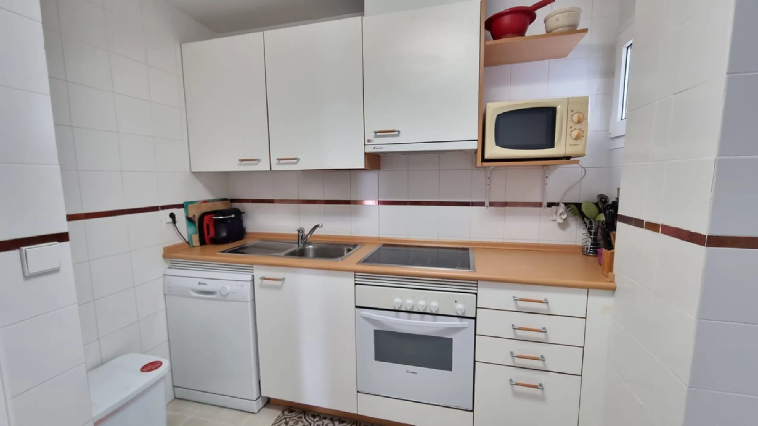 Designer beachfront apartment in San Luis de Sabinillas | Parking and storage | Premium amenities