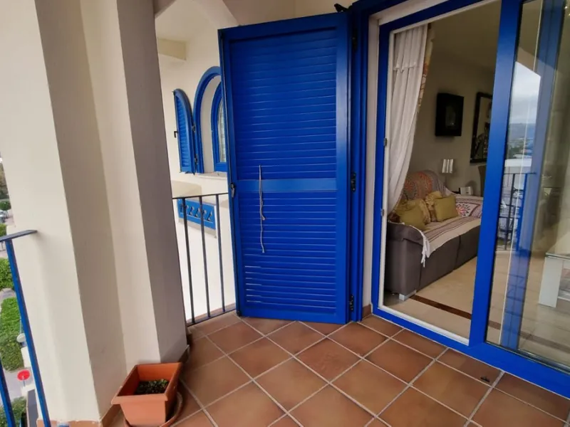 Designer beachfront apartment in San Luis de Sabinillas | Parking and storage | Premium amenities